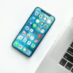 دليل شاشات الهواتف AMOLED LCD
